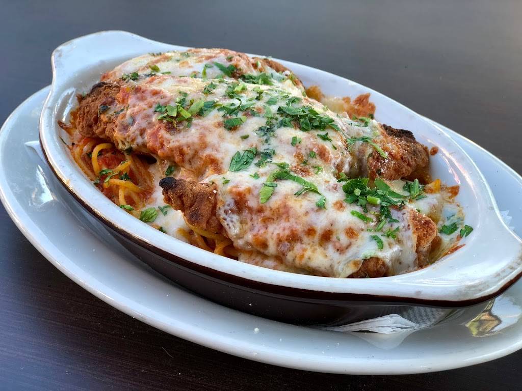 Fuze Pizza | restaurant | 135 E Ontario Ave #103, Corona, CA 92879, USA | 9512722211 OR +1 951-272-2211