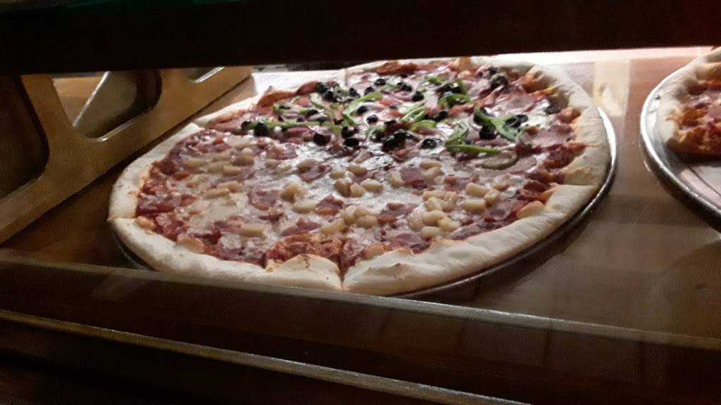 The Pizza Joint | restaurant | 7000d Westwind Dr, El Paso, TX 79912, USA | 9153077599 OR +1 915-307-7599