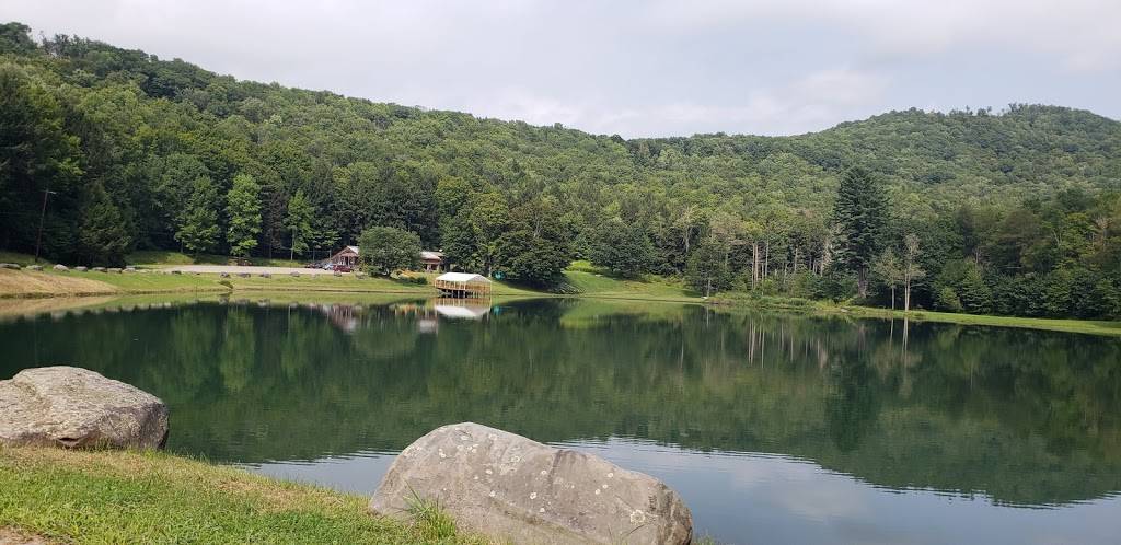 The Rainbow Lodge | restaurant | 440 Rainbow Lodge Rd, Walton, NY 13856, USA | 6078657534 OR +1 607-865-7534