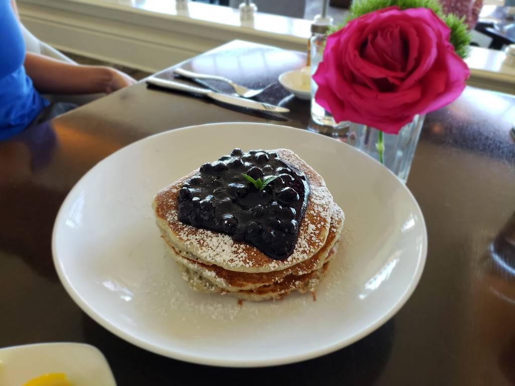 Raya | restaurant | 1 Ritz Carlton Dr, Dana Point, CA 92629, USA | 9492402000 OR +1 949-240-2000