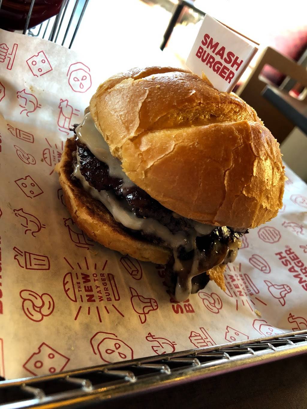 Smashburger | restaurant | 975 W John Carpenter Fwy, Irving, TX 75039, USA | 2143022681 OR +1 214-302-2681