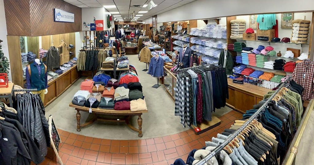 Burger King | restaurant | 215 N Davis Ave, Cleveland, MS 38732, USA | 6625468053 OR +1 662-546-8053