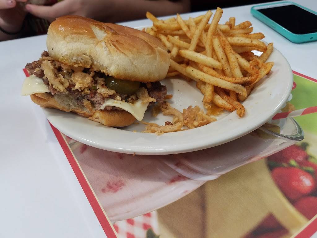 Steak n Shake | restaurant | 1305 Locke Dr, Bourbonnais, IL 60914, USA | 8159325600 OR +1 815-932-5600