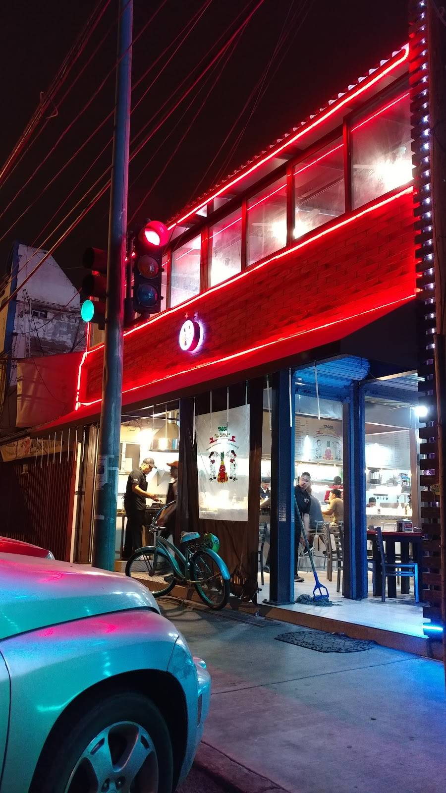 Tacos El Chino | restaurant | 22710, Ensenada - Rosarito 286, Predios Urbanos, 22710 Rosarito, B.C., Mexico | 016611256842 OR +52 661 125 6842