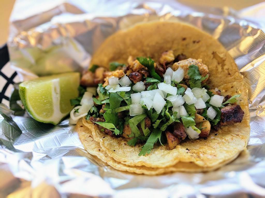 Star Mart | restaurant | 31 Paper Mill Rd, Lawrenceville, GA 30046, USA | 6784420608 OR +1 678-442-0608