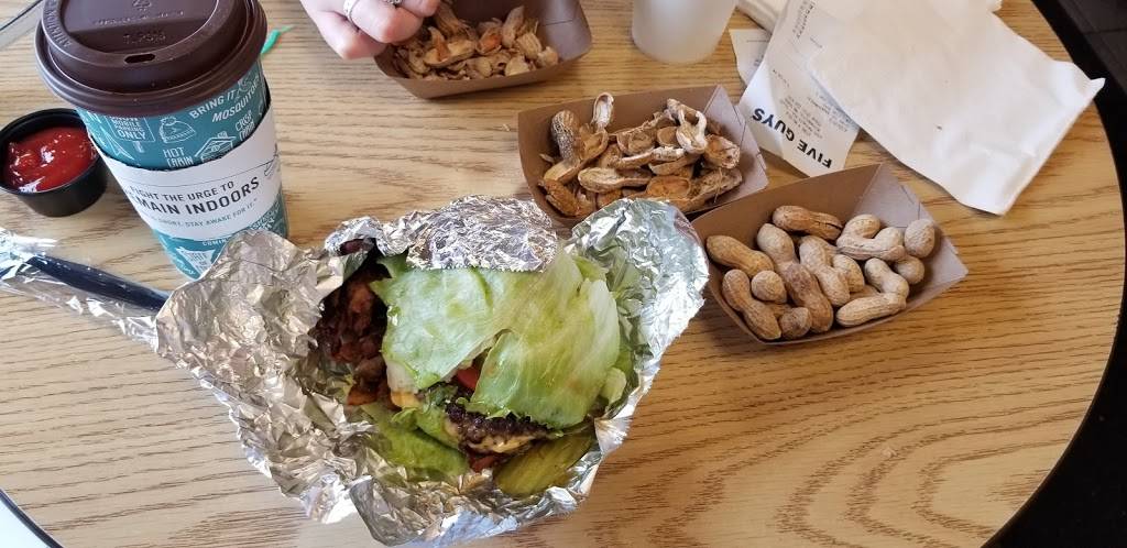 Five Guys | meal takeaway | 2300 Hennepin Ave S, Minneapolis, MN 55405, USA | 6122249161 OR +1 612-224-9161