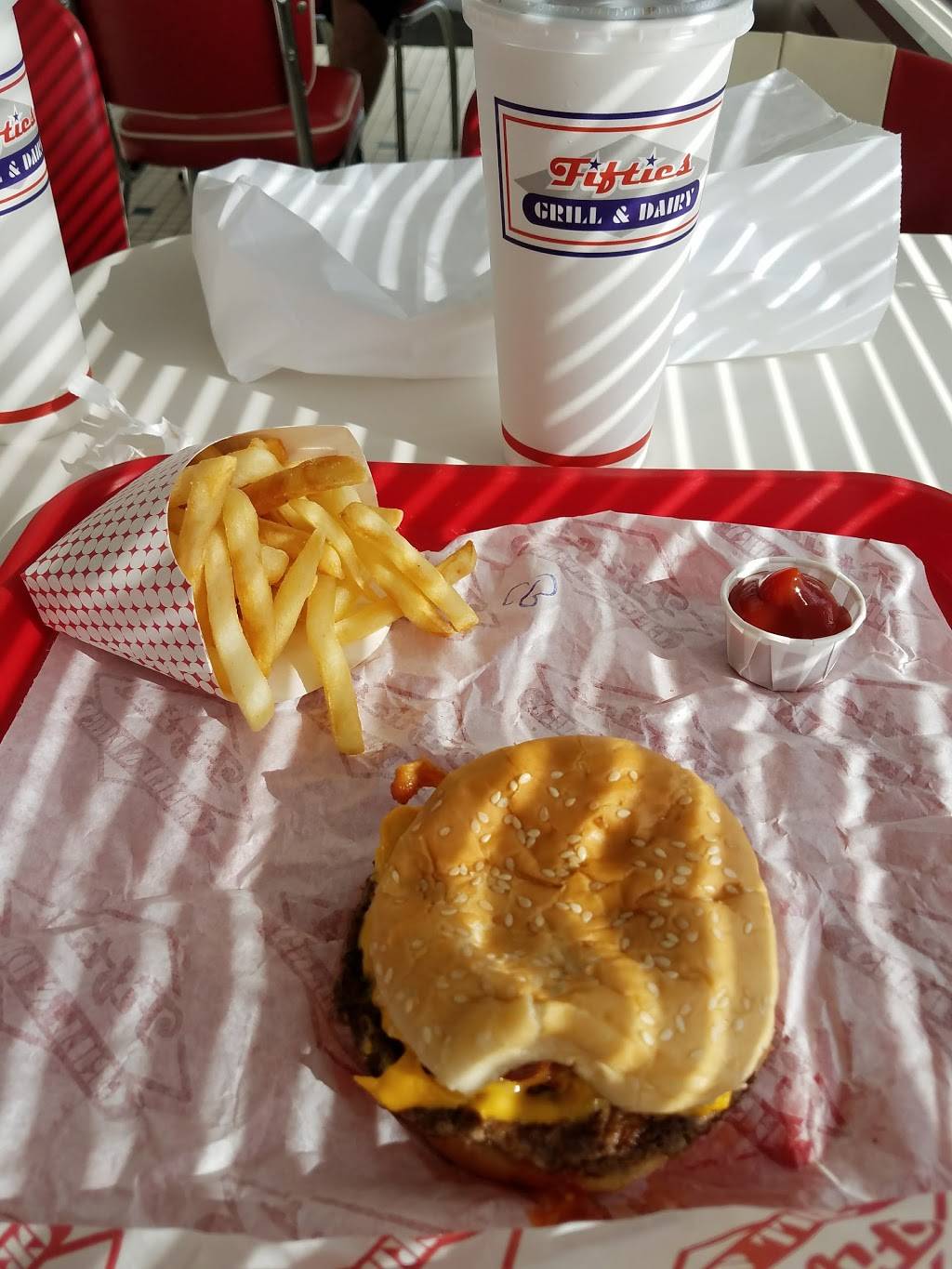 Fifties Grill & Dairy | restaurant | 1514 Washington St, Jamestown, NY 14701, USA | 7166655050 OR +1 716-665-5050