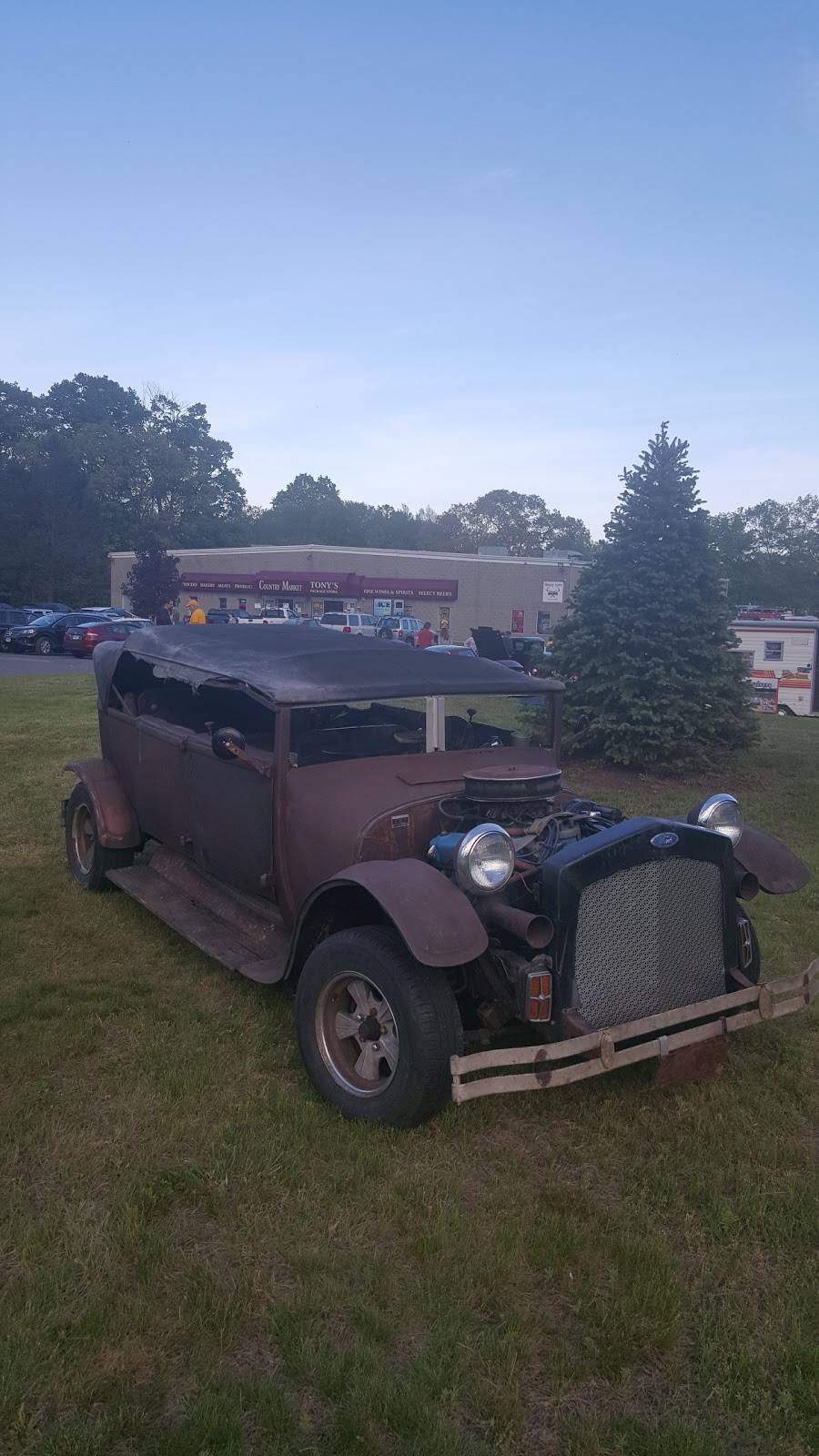 China Royale | restaurant | 106 Bridge Rd, Haddam, CT 06438, USA | 8603458818 OR +1 860-345-8818