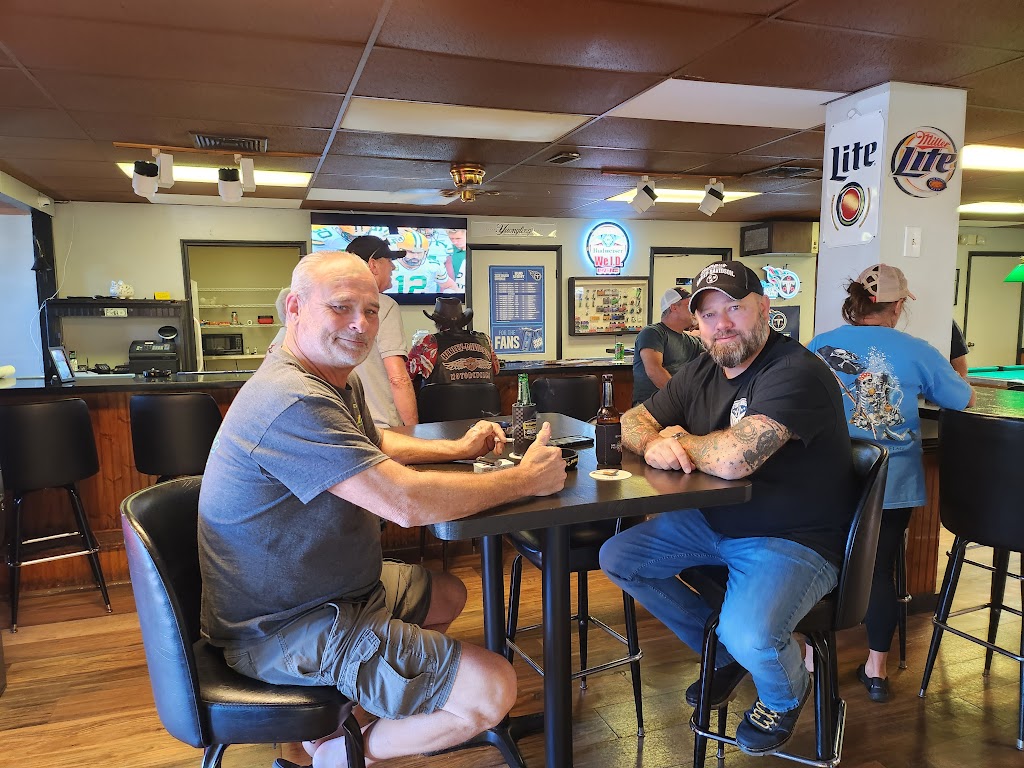 Bullseye Sports Bar | restaurant | 225 River Rock Blvd, Murfreesboro, TN 37128, USA | 6159628799 OR +1 615-962-8799