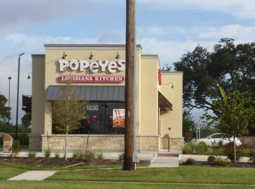 Popeyes Louisiana Kitchen | restaurant | 1030 W University Ave, Georgetown, TX 78626, USA | 5126885024 OR +1 512-688-5024