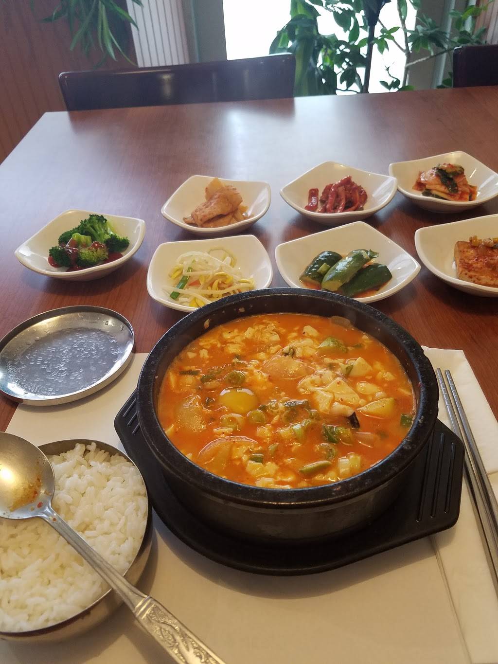 Big House | restaurant | 1177 S Elmhurst Rd, Des Plaines, IL 60016, USA | 8479815220 OR +1 847-981-5220