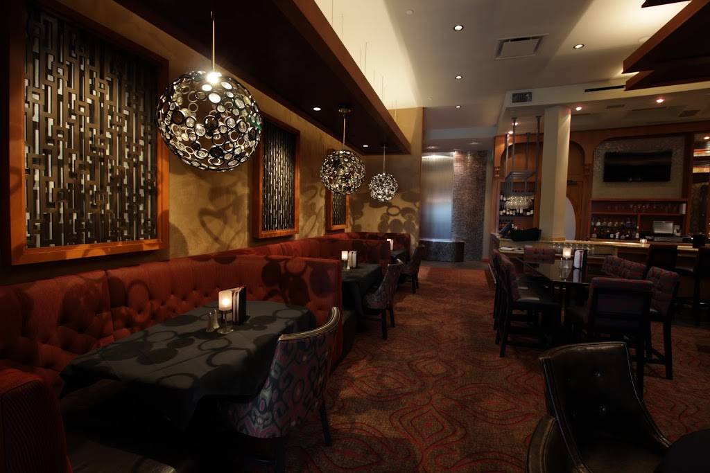 Ruths Chris Steak House | restaurant | 7501 W Sand Lake Rd, Orlando, FL 32819, USA | 4072263900 OR +1 407-226-3900