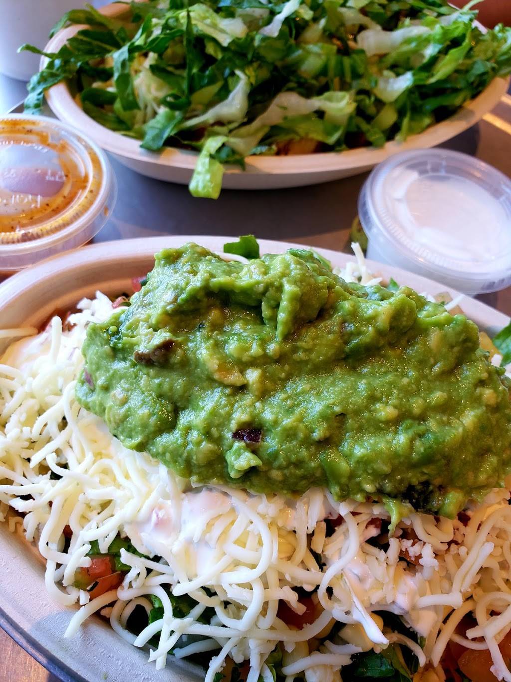 Chipotle Mexican Grill | restaurant | 860 E Alosta Ave, Azusa, CA 91702, USA | 6269698274 OR +1 626-969-8274