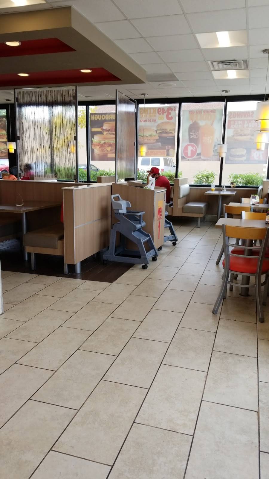 Burger King | restaurant | 18156 South Torrence Ave, Lansing, IL 60438, USA | 7084742660 OR +1 708-474-2660