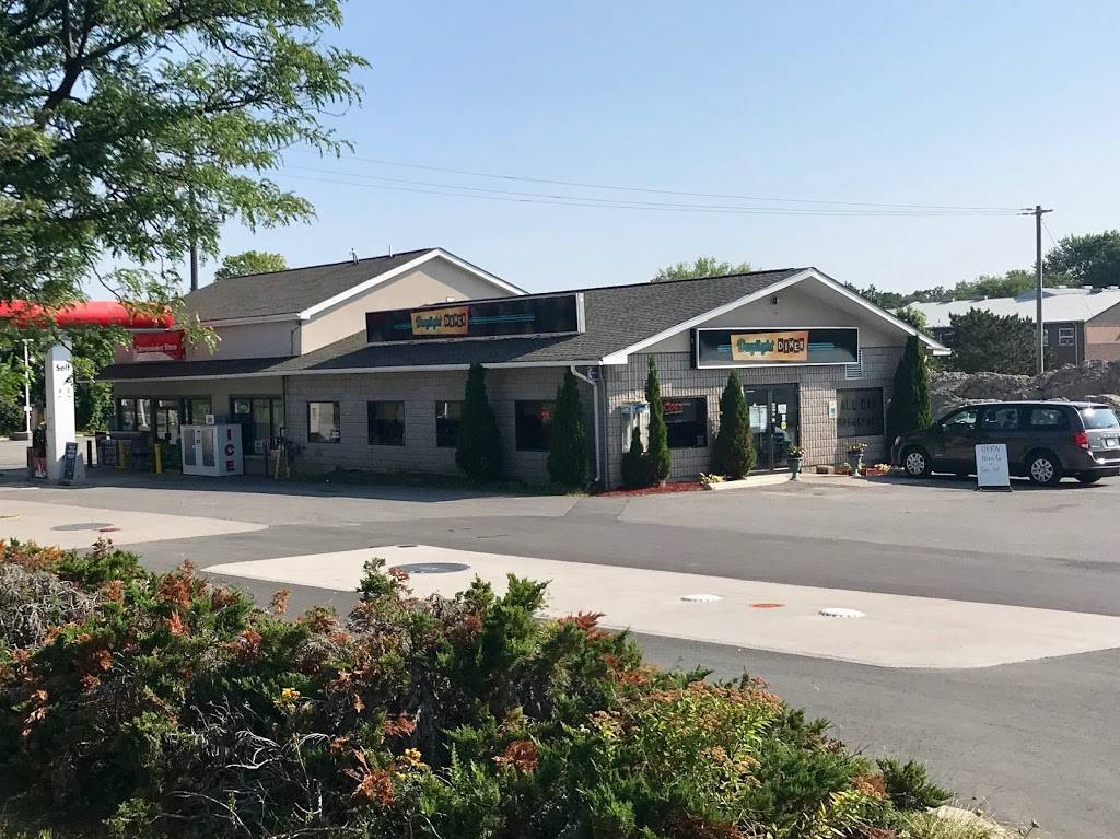 Daylight Diner | restaurant | 2641 Television Rd, Peterborough, ON K9J 6Y2, Canada | 7057755000 OR +1 705-775-5000