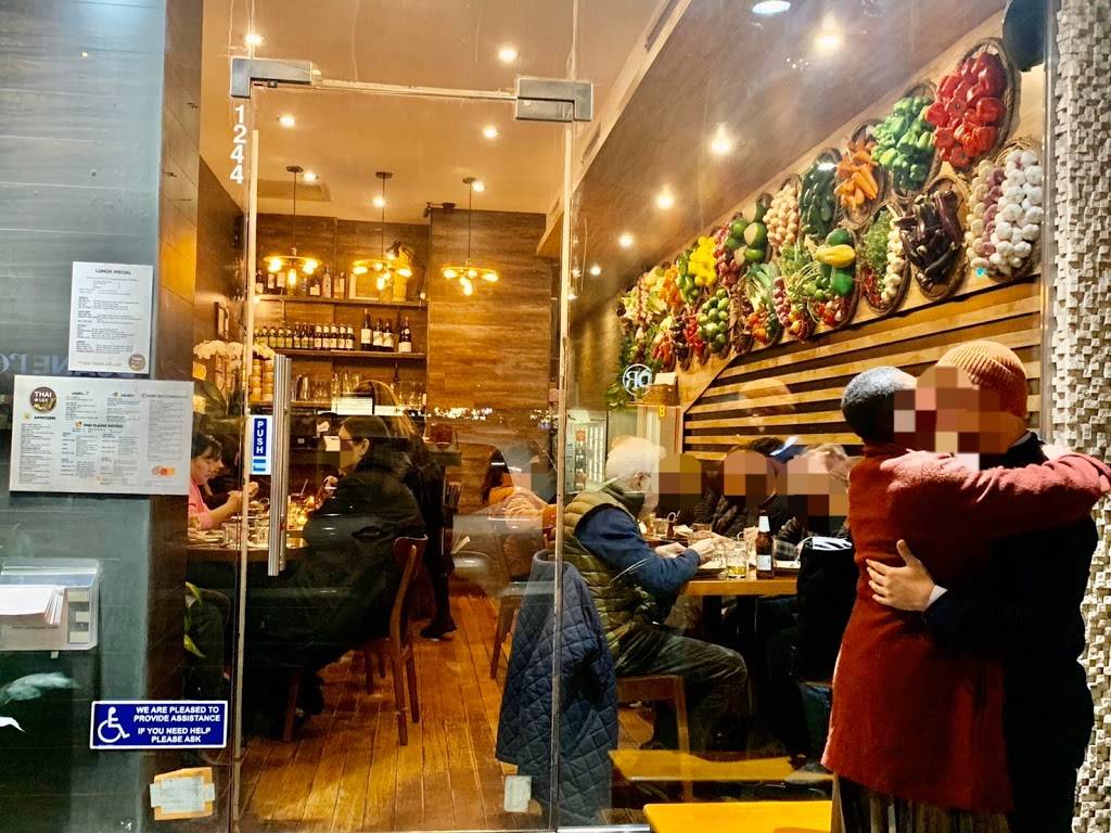 Thai At Lex | restaurant | 1244 Lexington Ave, New York, NY 10028, USA | 2122886060 OR +1 212-288-6060