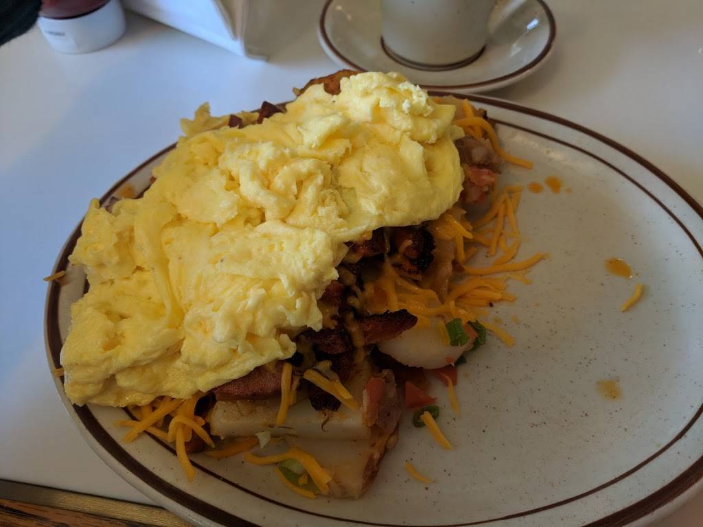 A Js Cafe & Grill | restaurant | 2800 Geer Rd, Turlock, CA 95382, USA | 2096674661 OR +1 209-667-4661