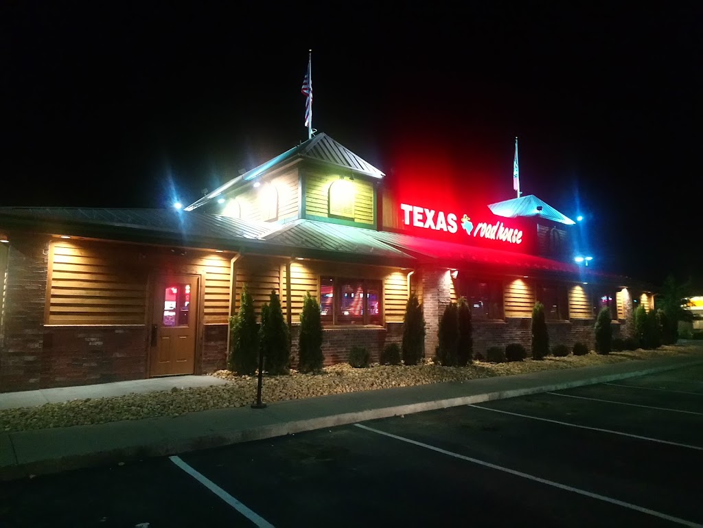 Texas Roadhouse | restaurant | 2620 S Shackleford Rd, Little Rock, AR 72205, USA | 5012242427 OR +1 501-224-2427
