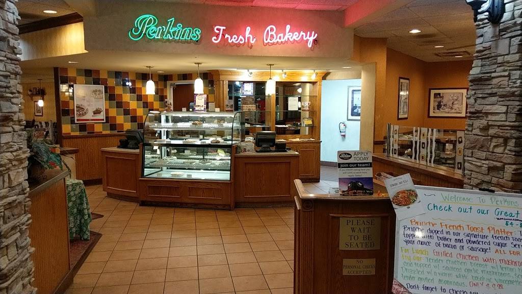 Perkins Restaurant & Bakery | restaurant | 3627 Washington Ave, Sheboygan, WI 53081, USA | 9204510782 OR +1 920-451-0782