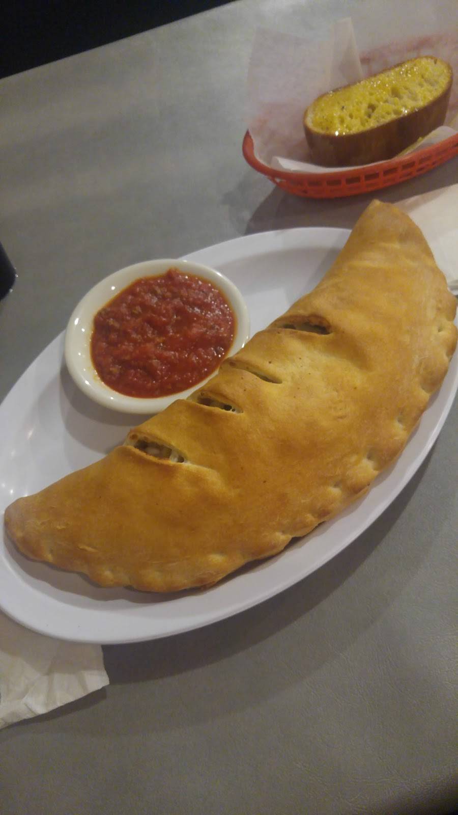 Pinos Pizza Italian Restaurant | restaurant | 618 Westover Dr, Danville, VA 24541, USA | 4347927466 OR +1 434-792-7466