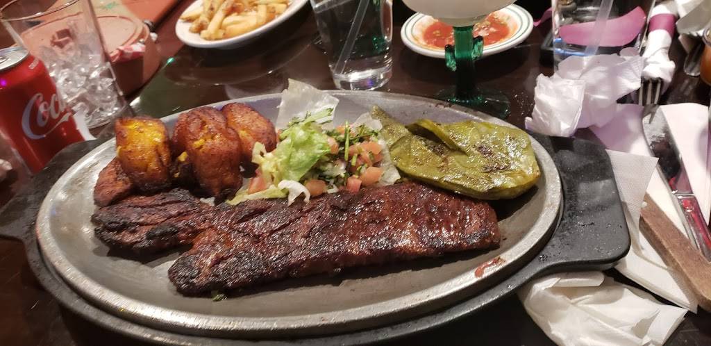 Estrellita Poblana IV | restaurant | 45 Westchester Square, Bronx, NY 10461, USA | 7182398290 OR +1 718-239-8290