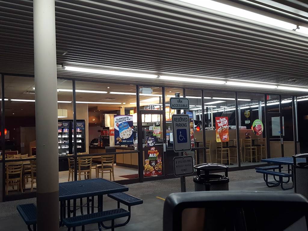 Dairy Queen | restaurant | 595 N Yarbrough Dr, El Paso, TX 79915, USA | 9155920722 OR +1 915-592-0722