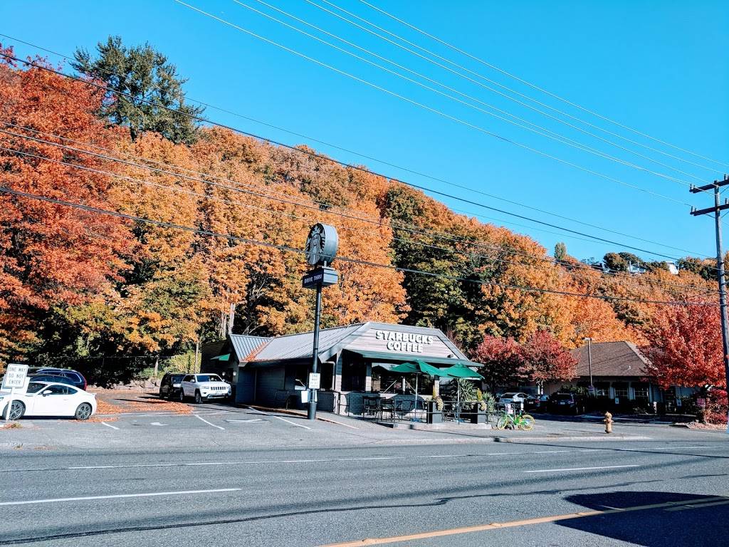 Starbucks | cafe | 1144 Elliott Ave W, Seattle, WA 98119, USA | 2062839629 OR +1 206-283-9629