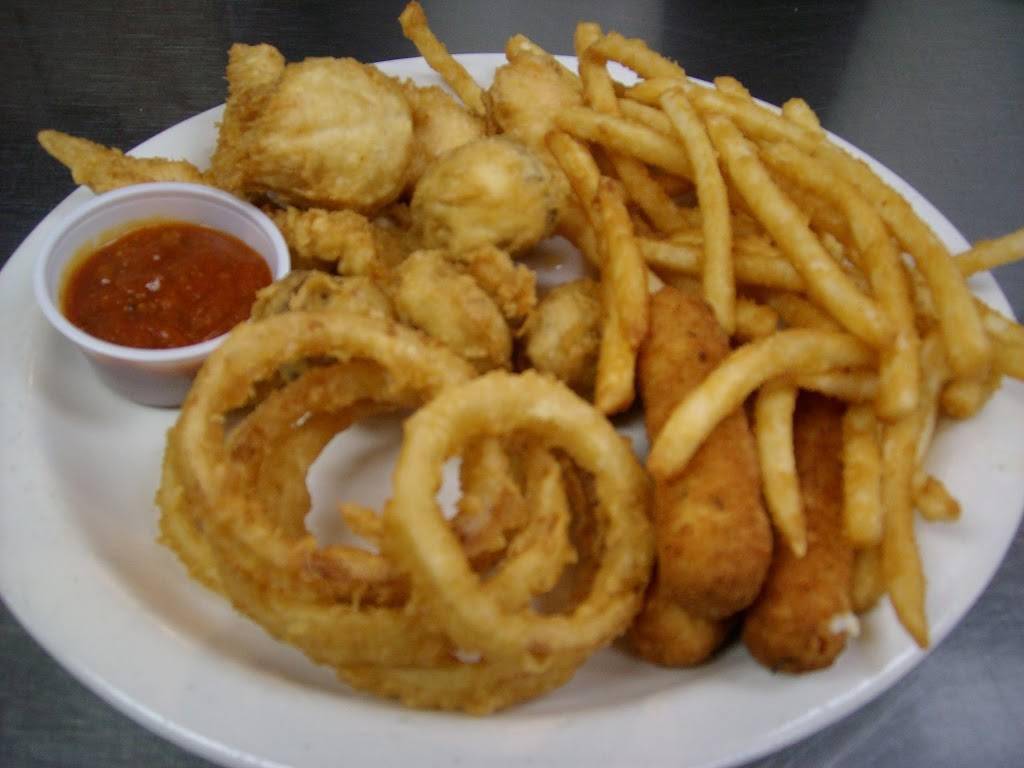 Woodys Family Restaurant | restaurant | 1311 Carolyn Dr # A, Minonk, IL 61760, USA | 3094323815 OR +1 309-432-3815