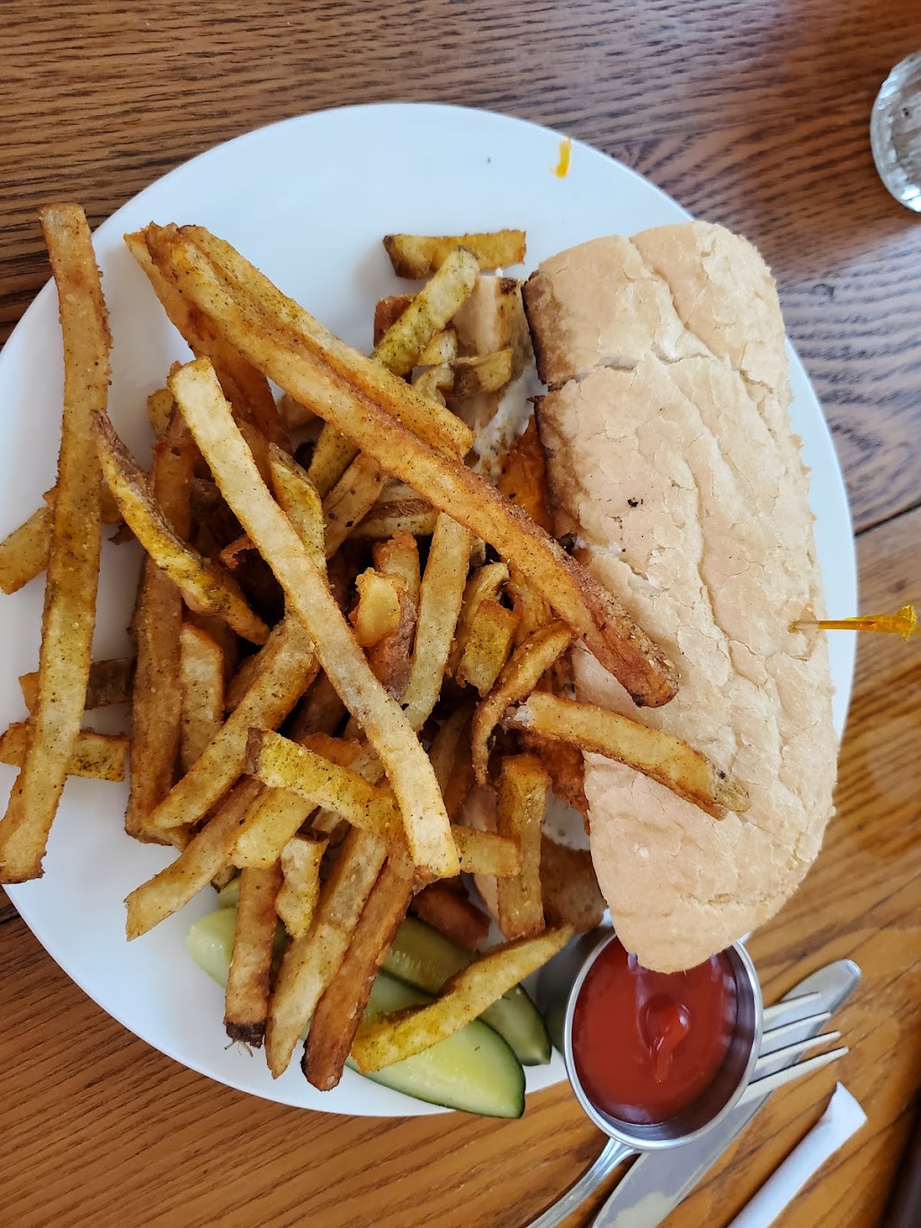 Fan and Johnny’s | restaurant | 117 Main St, Greenwood, MS 38930, USA | 6623745060 OR +1 662-374-5060