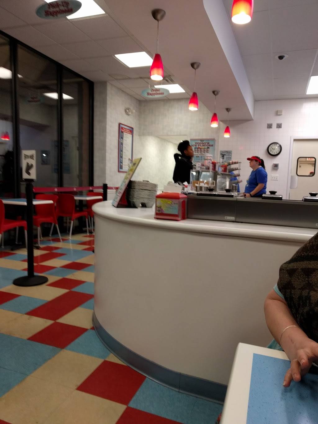 Ritas Italian Ice & Frozen Custard | restaurant | 810 Nursery Road Plaza, Linthicum Heights, MD 21090, USA | 4106360039 OR +1 410-636-0039