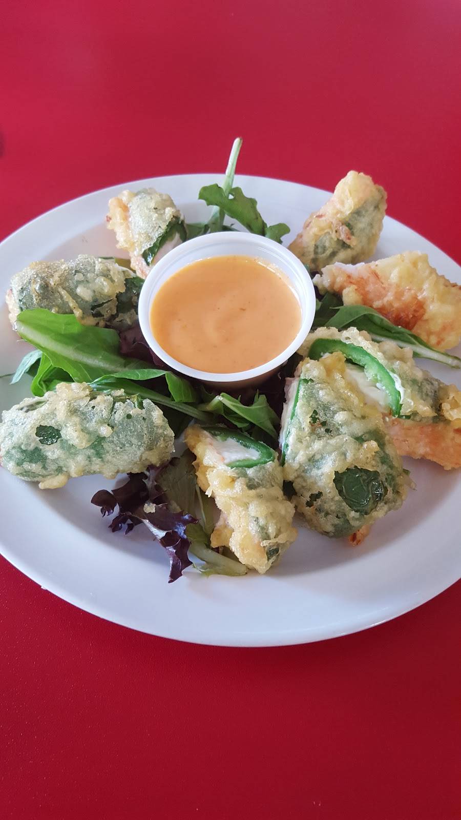 Rock N Roll Sushi | restaurant | 2229 University Blvd, Tuscaloosa, AL 35401, USA | 2054699060 OR +1 205-469-9060