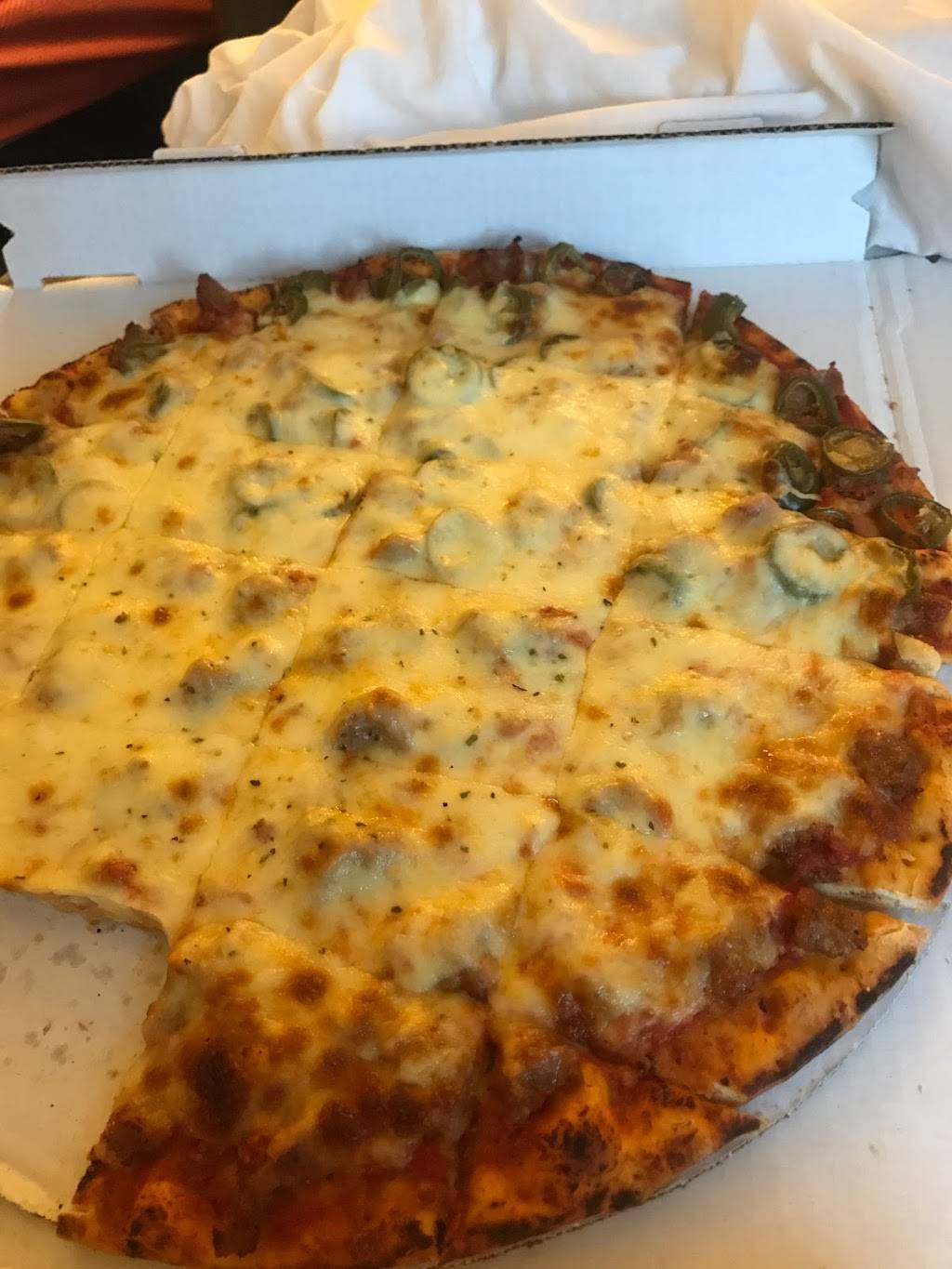 Mugs Pizza and Ribs | restaurant | 600 E Central Rd, Des Plaines, IL 60016, USA | 8472983311 OR +1 847-298-3311