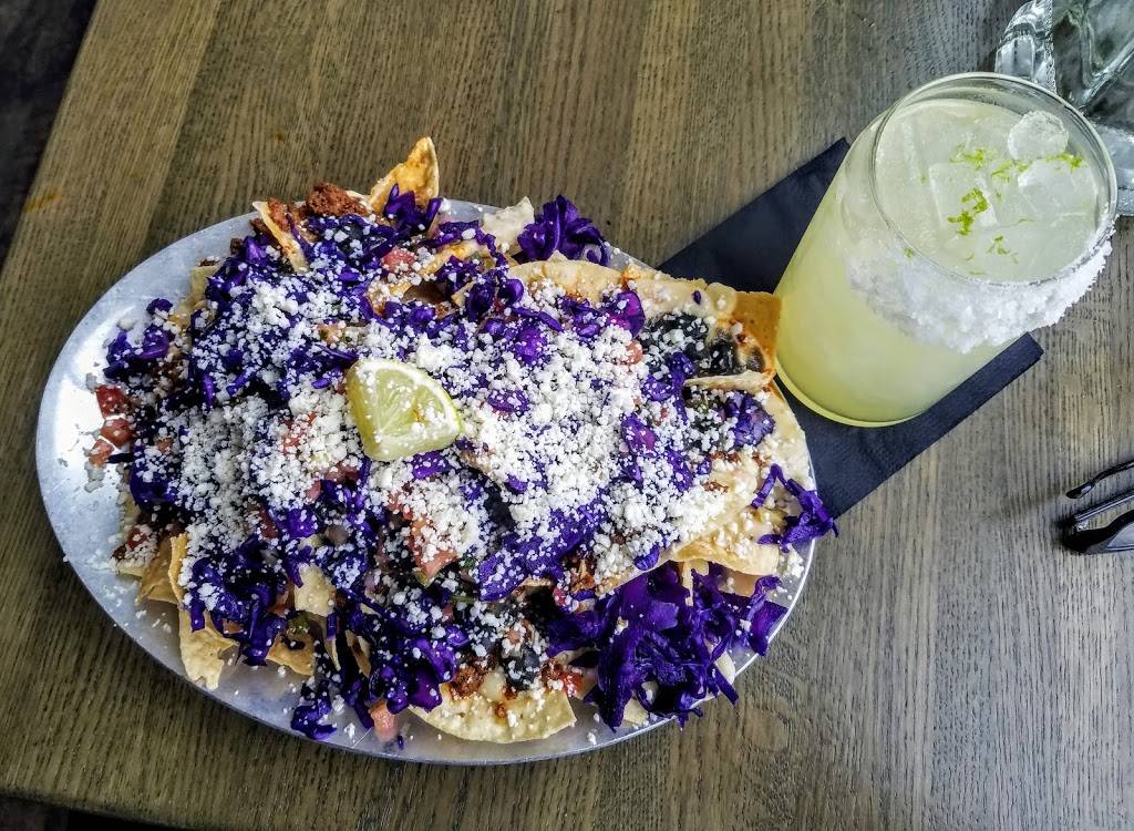 Vida Taco Bar | restaurant | 1401 Point St, Baltimore, MD 21231, USA | 4438353474 OR +1 443-835-3474