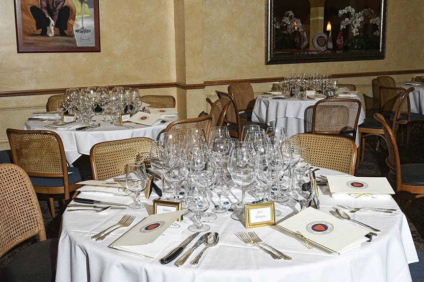 Chez Jean-Pierre Bistro | restaurant | 132 N County Rd, Palm Beach, FL 33480, USA | 5618331171 OR +1 561-833-1171