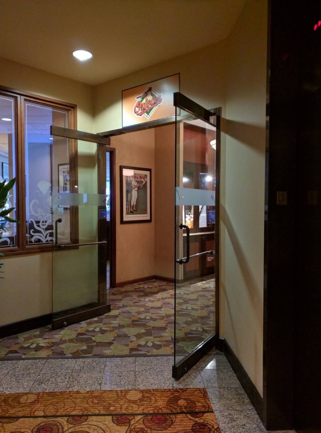 Orioles Grill | restaurant | 300 S Charles St, Baltimore, MD 21201, USA | 4109628300 OR +1 410-962-8300