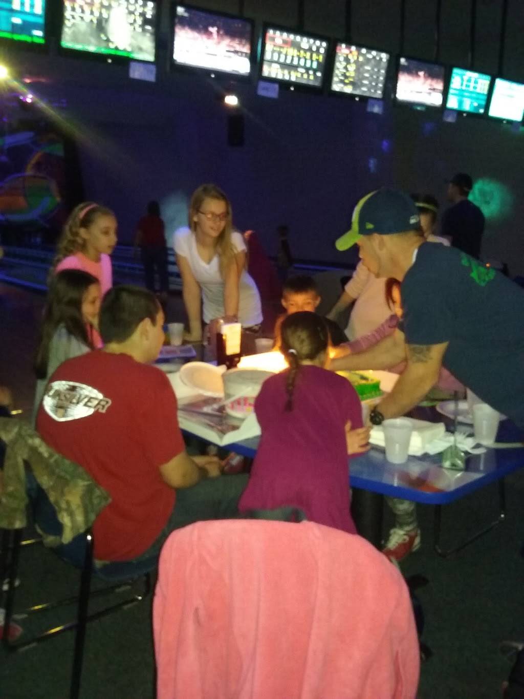 Cameo Pizza | restaurant | 9257, 2641 E State St, Fremont, OH 43420, USA | 4193332222 OR +1 419-333-2222