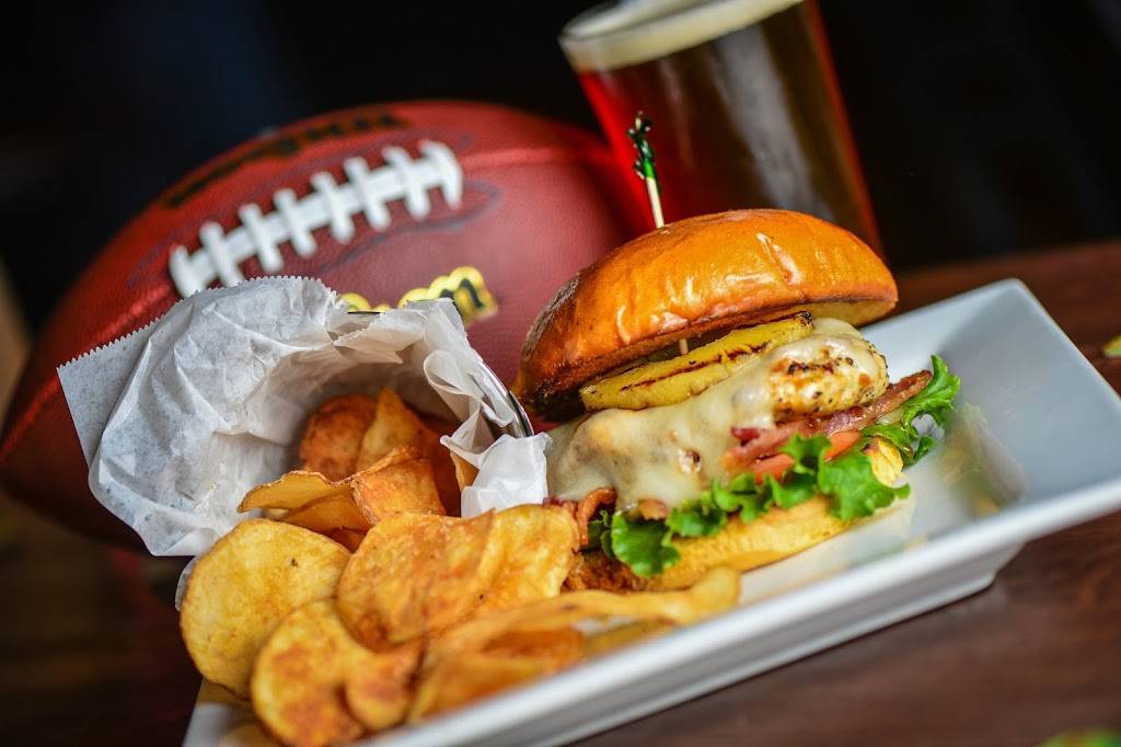 Cold Beers & Cheeseburgers | restaurant | 9828 W Northern Ave Suite 1700, Peoria, AZ 85345, USA | 6232335490 OR +1 623-233-5490
