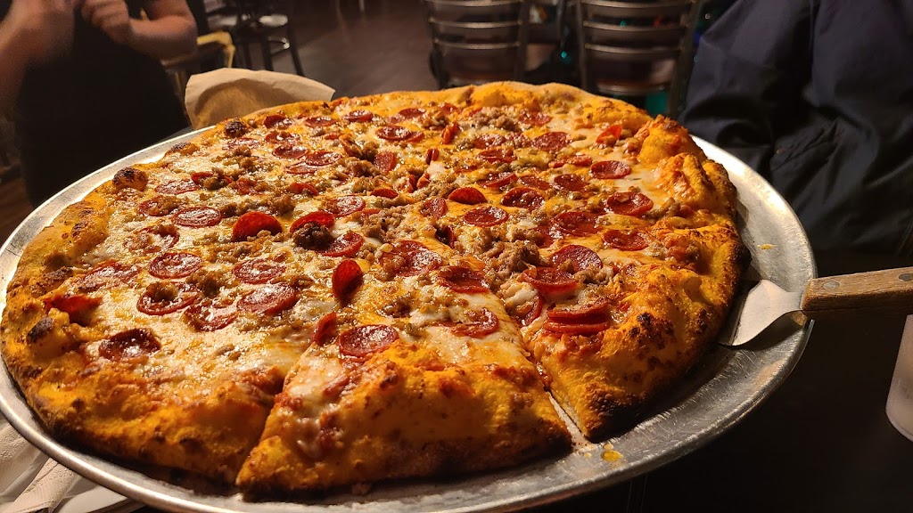 Parks Twisted Pizzeria and Grill | restaurant | 2819 Mahan Dr STE 110, Tallahassee, FL 32308, USA | 8509998147 OR +1 850-999-8147