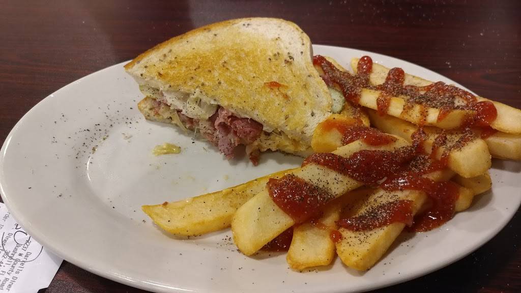 Darrell’s Diner | restaurant | 2237 W C 48, Bushnell, FL 33513, USA | 3524442318 OR +1 352-444-2318