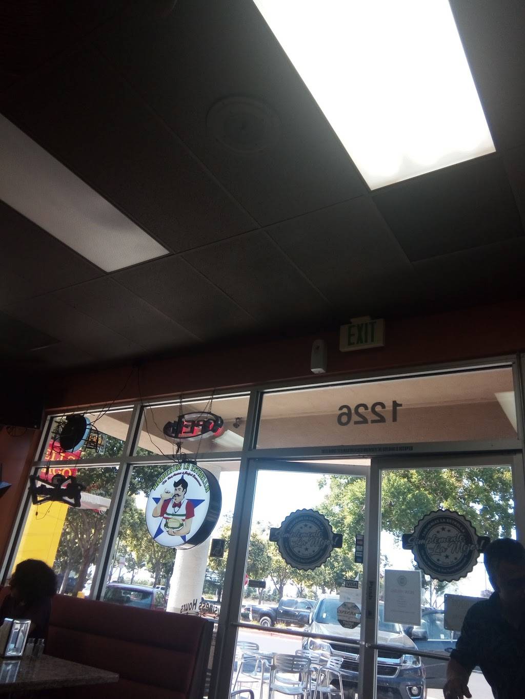 Taqueria La Estrella | restaurant | 1226 W Lathrop Rd, Manteca, CA 95336, USA | 2098242111 OR +1 209-824-2111