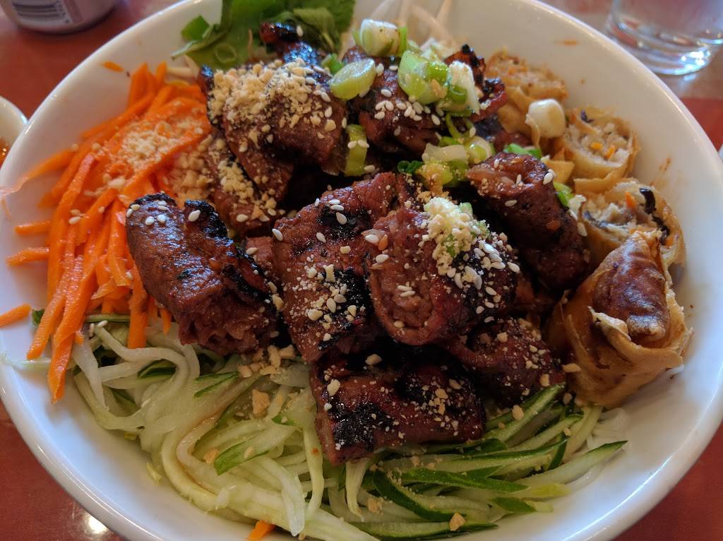 Pho Factory | restaurant | 44110 Ashburn Village Blvd #194, Ashburn, VA 20147, USA | 7038589100 OR +1 703-858-9100