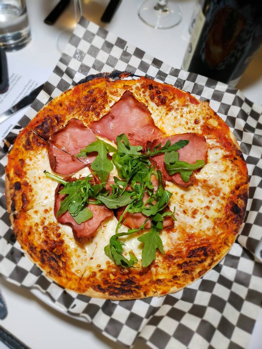 Vacillate Wine and Beer Bar | restaurant | 15512 SW 88th St, Miami, FL 33196, USA | 7863324765 OR +1 786-332-4765