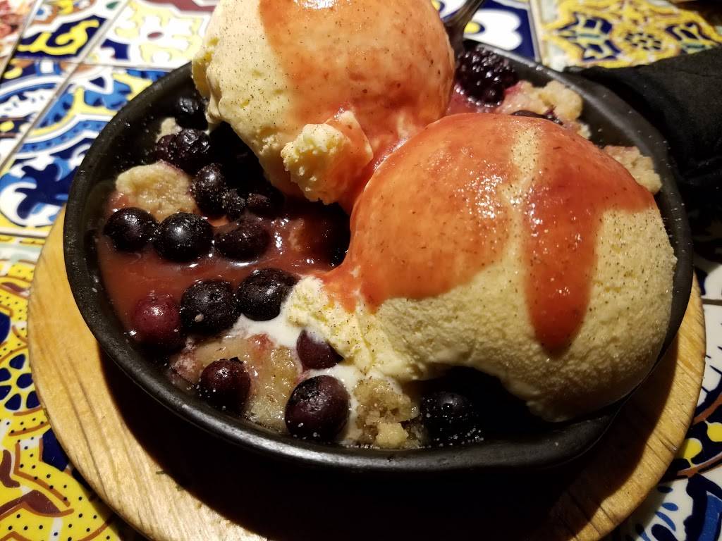 Chilis Grill & Bar | meal takeaway | 809 W McGalliard Rd, Muncie, IN 47303, USA | 7652878741 OR +1 765-287-8741