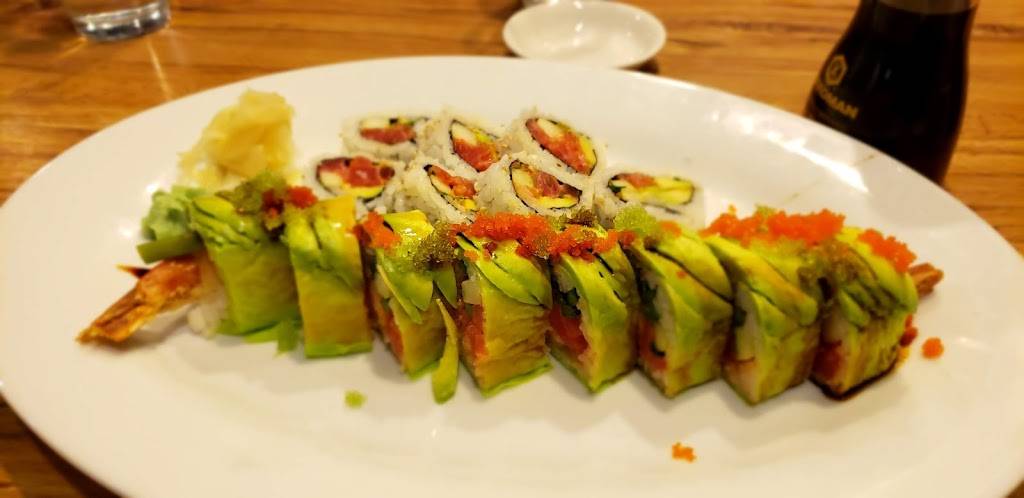 Tokayo Sushi & Ramen | restaurant | 3712 S Broadway, Englewood, CO 80113, USA | 3037812637 OR +1 303-781-2637
