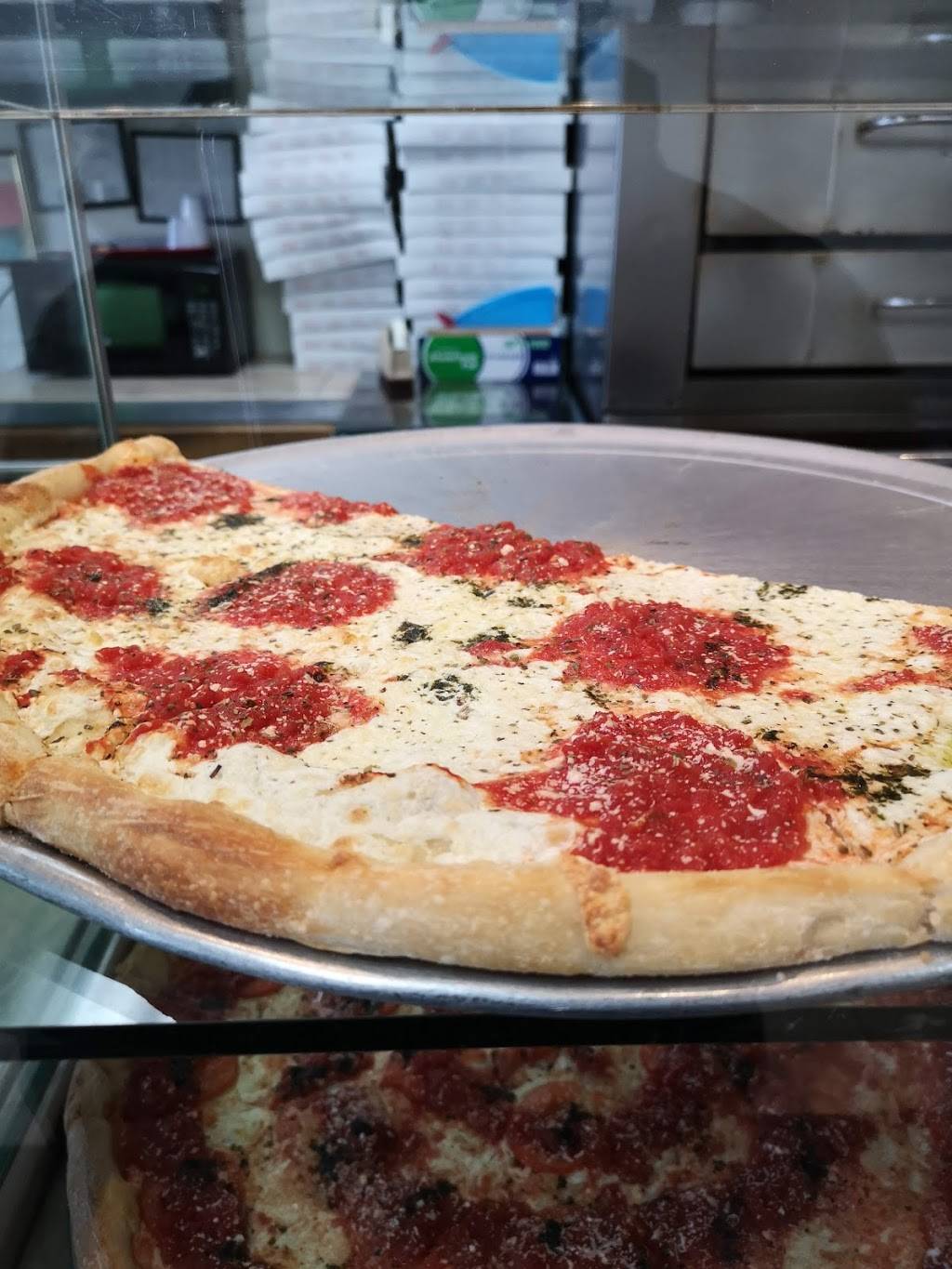 Grandmas Original Pizza | restaurant | 6918 3rd Ave, Brooklyn, NY 11209, USA | 7188334646 OR +1 718-833-4646