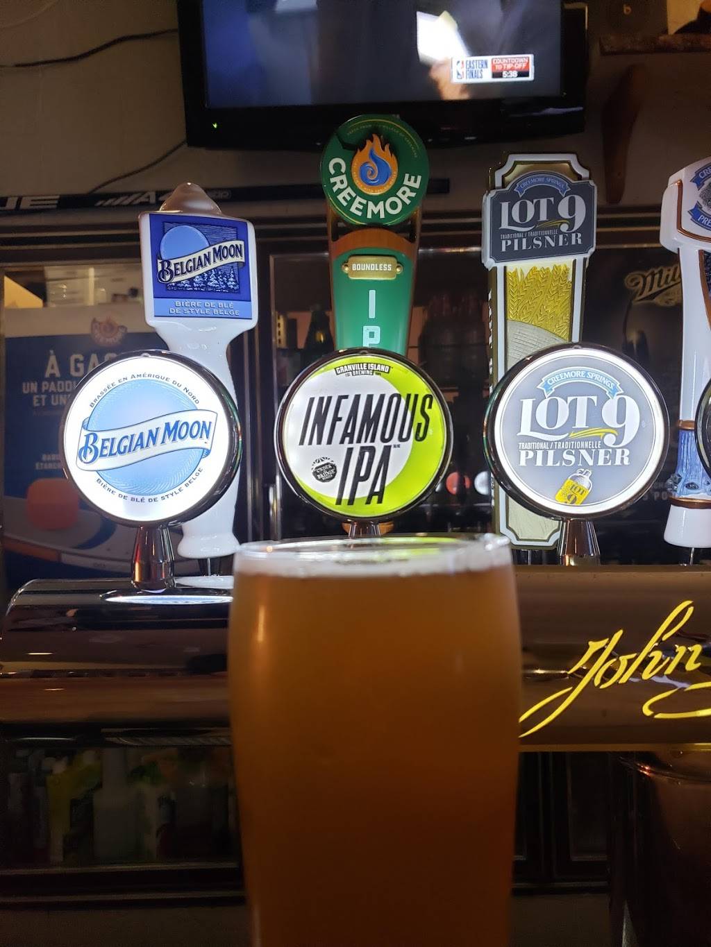 Brasserie du Parc (Golf-O-Max) | restaurant | 923 Rue Georges, Gatineau, QC J8L 2E4, Canada | 8199861282 OR +1 819-986-1282