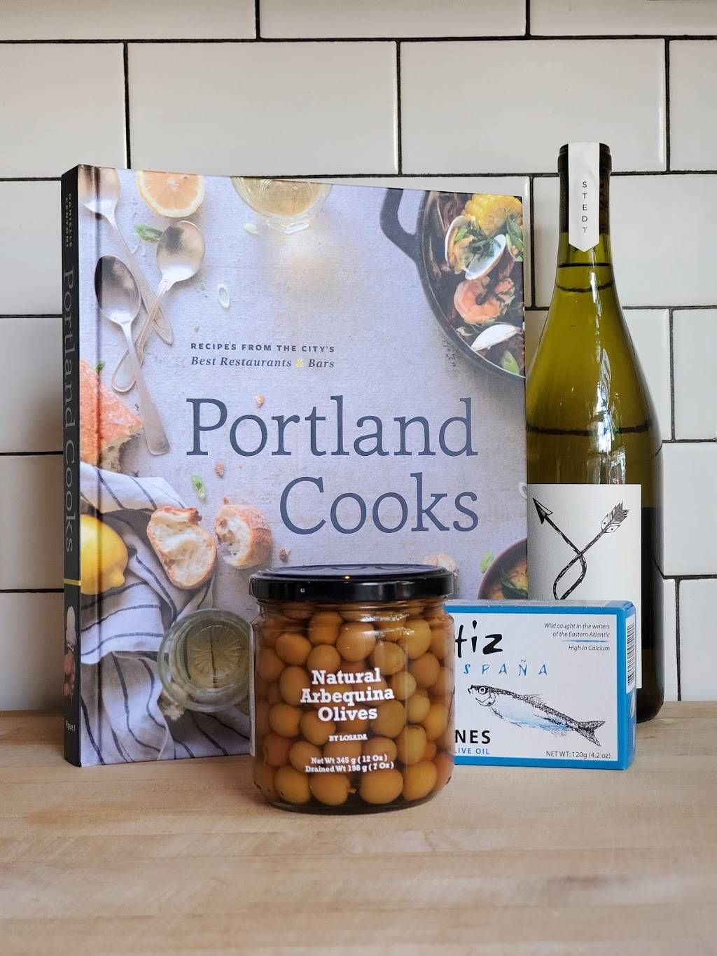 DOC food + wine | meal takeaway | 5519 NE 30th Ave, Portland, OR 97211, USA | 5039468592 OR +1 503-946-8592