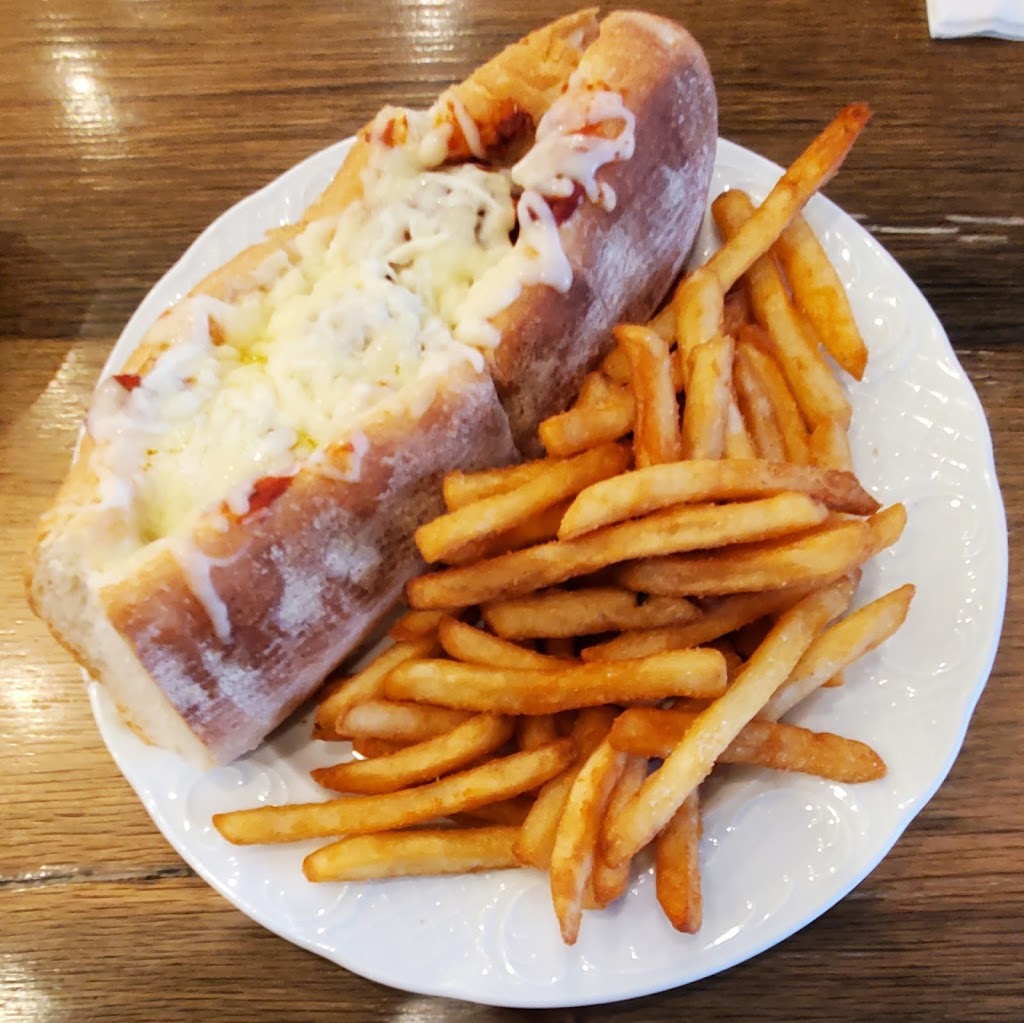 T-Ravs Restaurant | restaurant | 3582 E Jackson Blvd, Jackson, MO 63755, USA | 5739870405 OR +1 573-987-0405