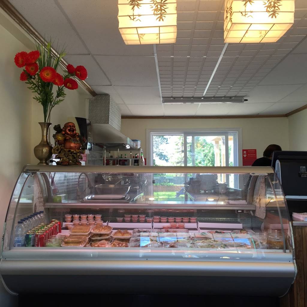 Thai Rouge | restaurant | 79 Rue du Collège, Pont-Rouge, QC G3H 3A7, Canada | 4185541989 OR +1 418-554-1989