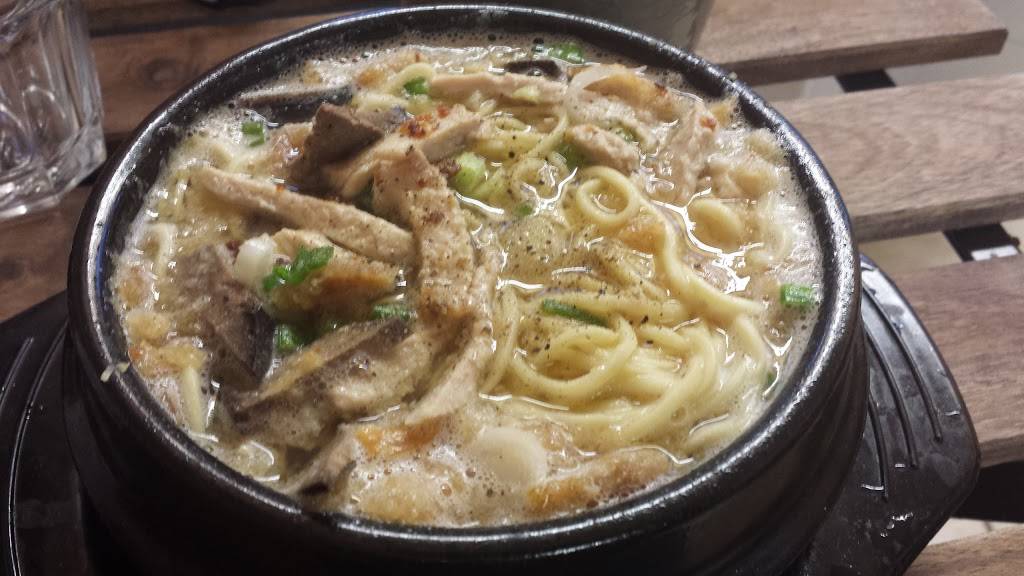 LaPaz Batchoy Toronto | restaurant | 360 Wilson Ave, North York, ON M3H 1S9, Canada | 6479489806 OR +1 647-948-9806